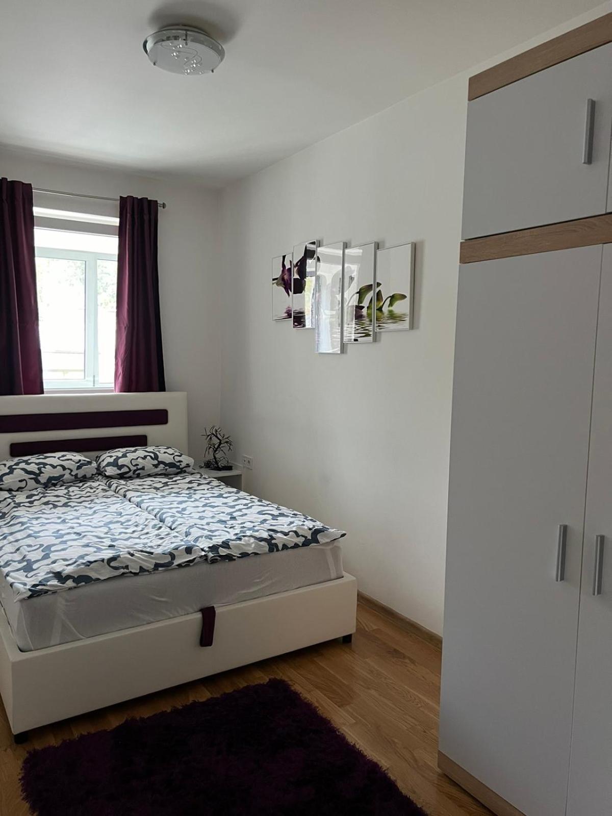 Apartment Yesa ترافنيك المظهر الخارجي الصورة